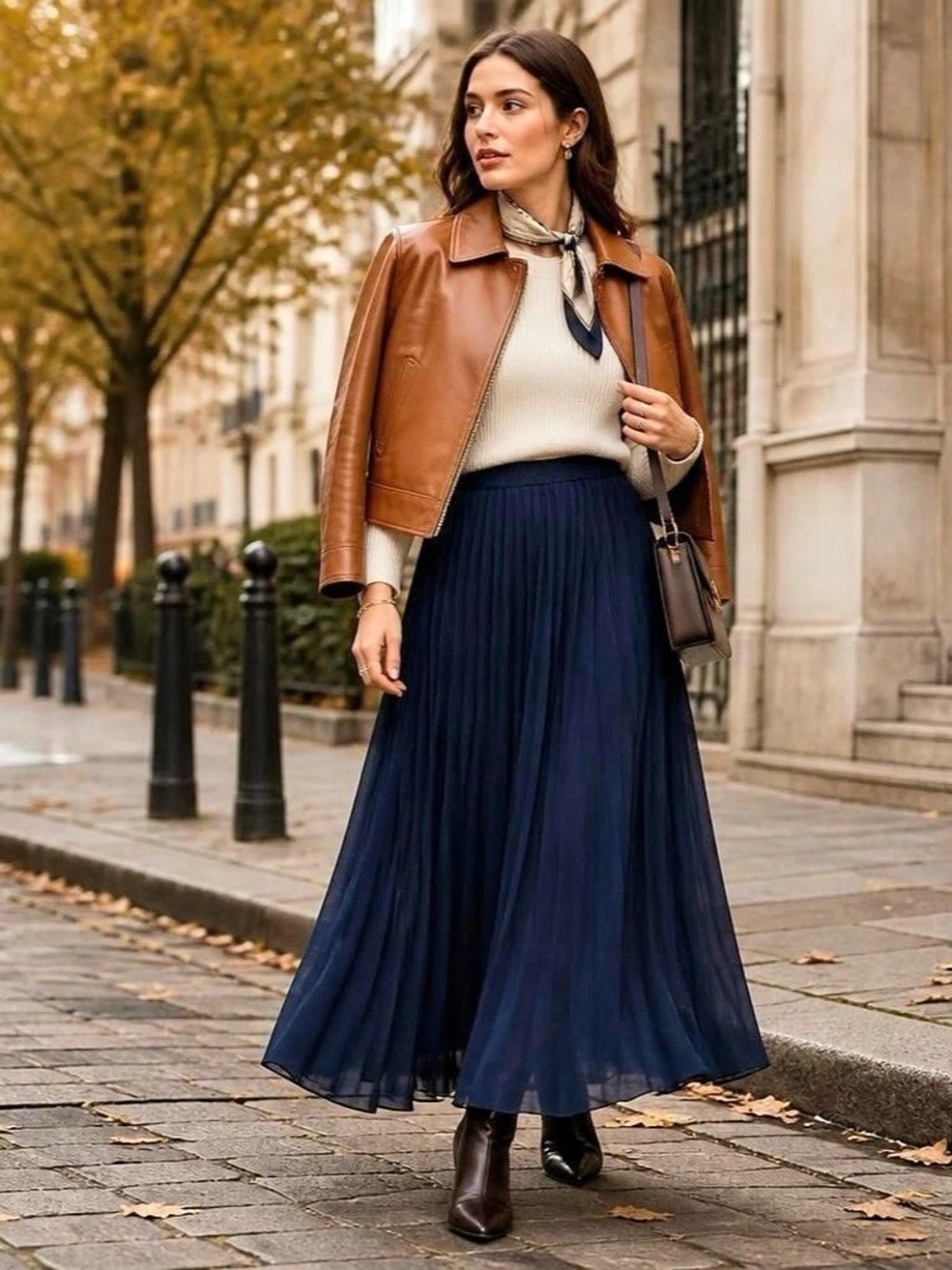 Uniqlo Chiffon Pleated Maxi Skirt in Blue Size Small